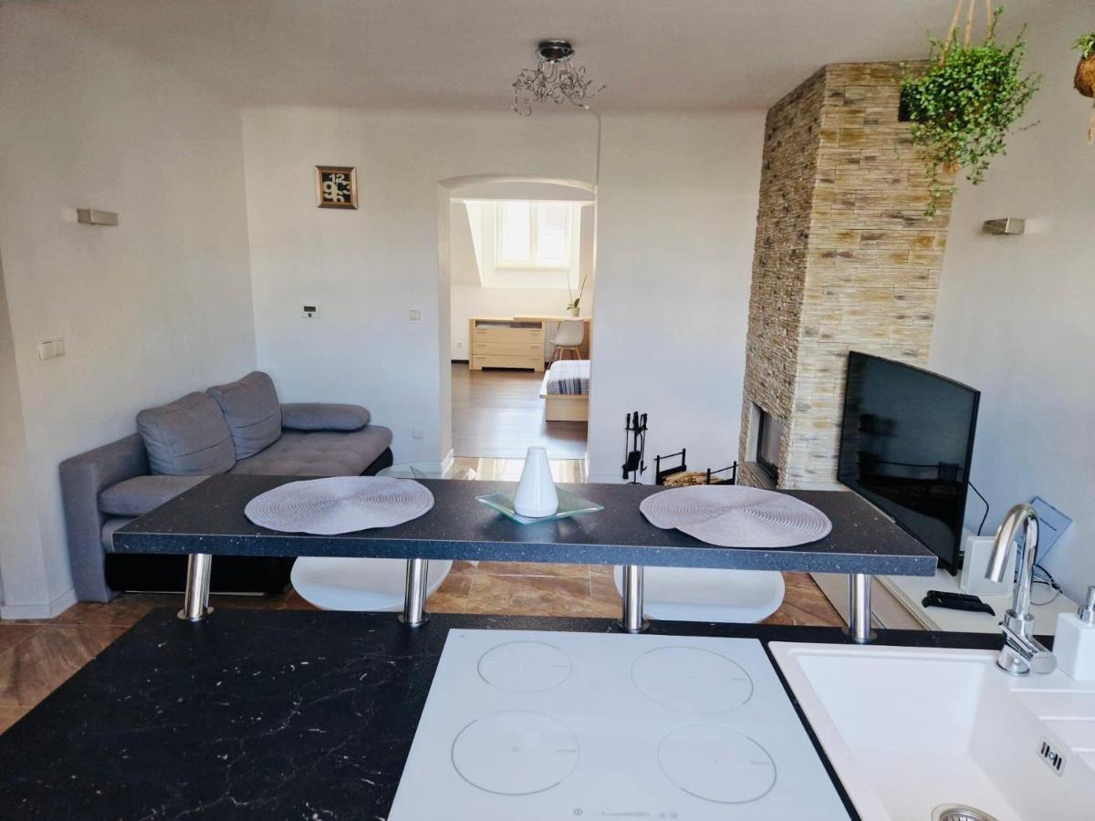 Apartman Blumental Centrum Bratislava Exteriör bild