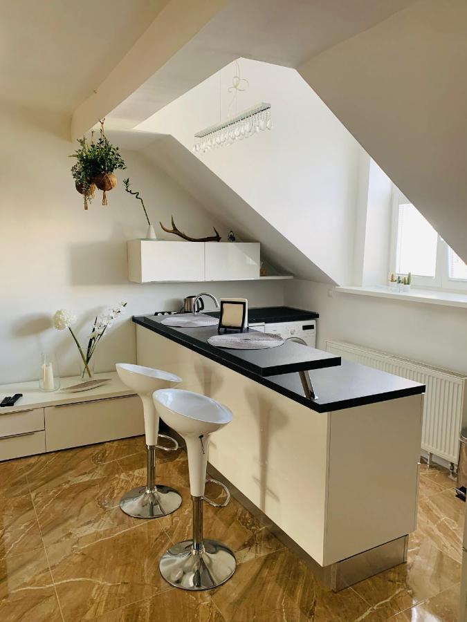 Apartman Blumental Centrum Bratislava Exteriör bild