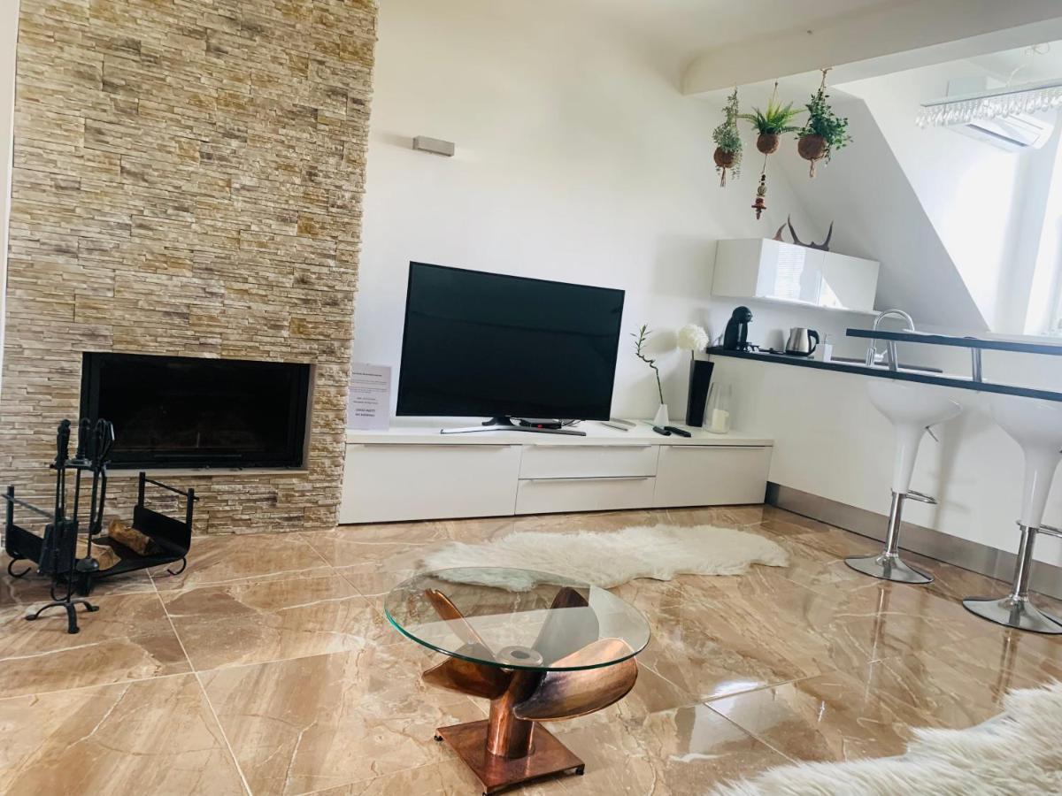 Apartman Blumental Centrum Bratislava Exteriör bild